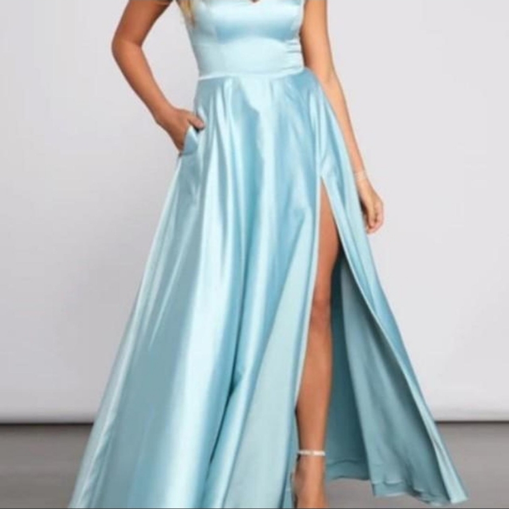 ​💎 Cinderella Moment! Light Blue Satin Ball Gown Prom Dress - With POCKETS  L - Picture 10 of 10